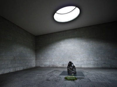 Германия скатывается к жесткой тирании